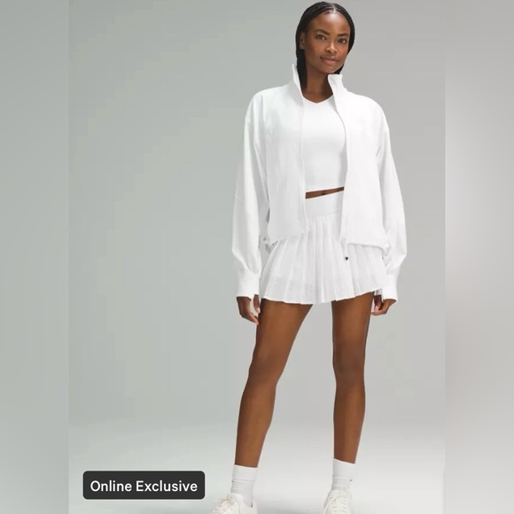 Lululemon Define Relax-Fit Jacket - Picture 3 of 15